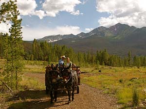 Chuck Wagon & Western BBQ Dinner & Show in Vail / Beaver Creek